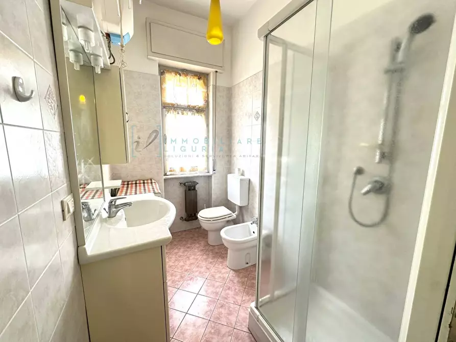 Immagine 15 di Appartamento in vendita  in Via della Bea a Diano Marina