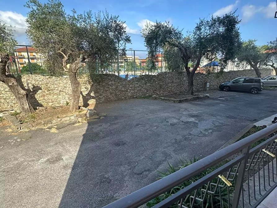 Immagine 21 di Appartamento in vendita  in Via della Bea a Diano Marina