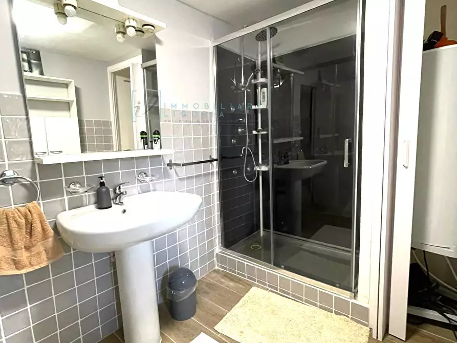 Immagine 37 di Rustico / casale in vendita  in Frazione Ubaga Villa a Borghetto D'arroscia