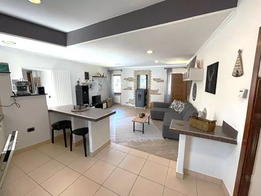 Immagine 3 di Appartamento in vendita  in Capitano de guglielmi a Cesio