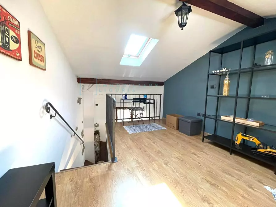 Immagine 10 di Appartamento in vendita  in Capitano de guglielmi a Cesio