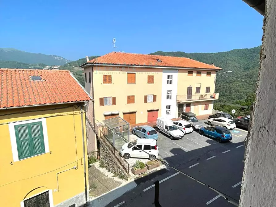 Immagine 29 di Appartamento in vendita  in Capitano de guglielmi a Cesio