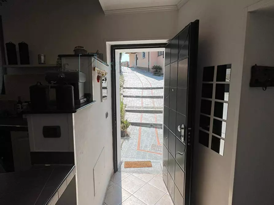 Immagine 26 di Appartamento in vendita  in Capitano de guglielmi a Cesio