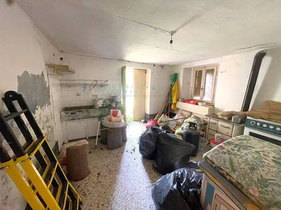 Immagine 23 di Rustico / casale in vendita  in Via Brancher a Pornassio