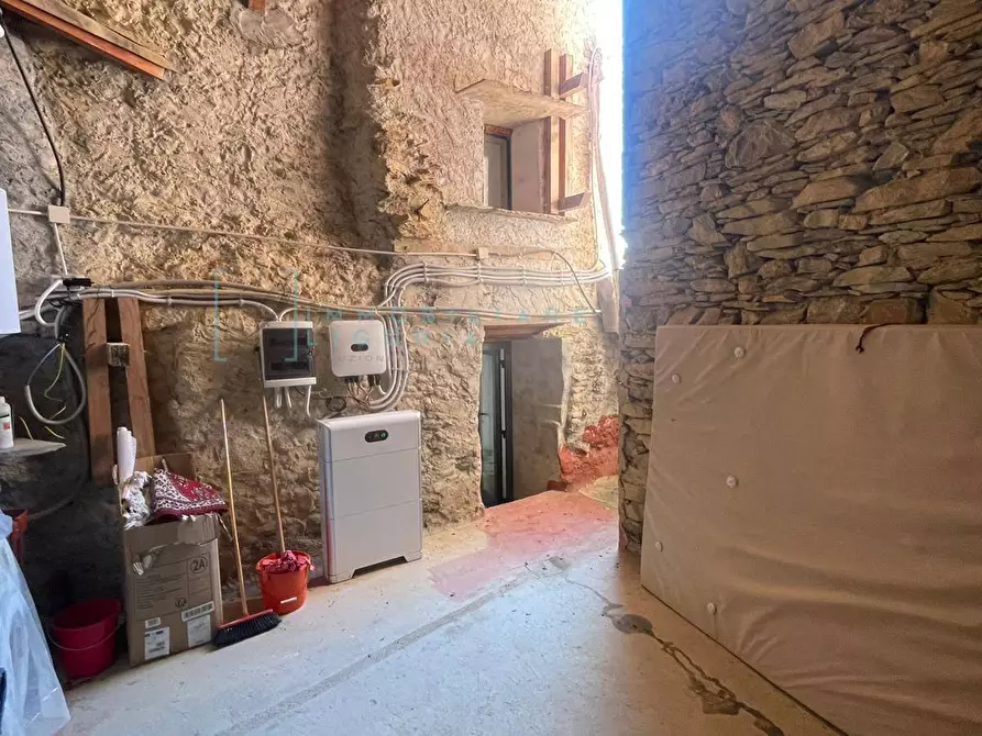 Immagine 28 di Rustico / casale in vendita  in Via Per acquila a Borghetto D'arroscia