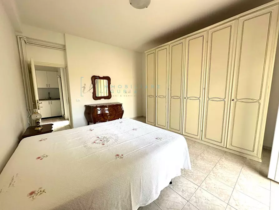 Immagine 31 di Appartamento in vendita  in Via Paccini a Albenga