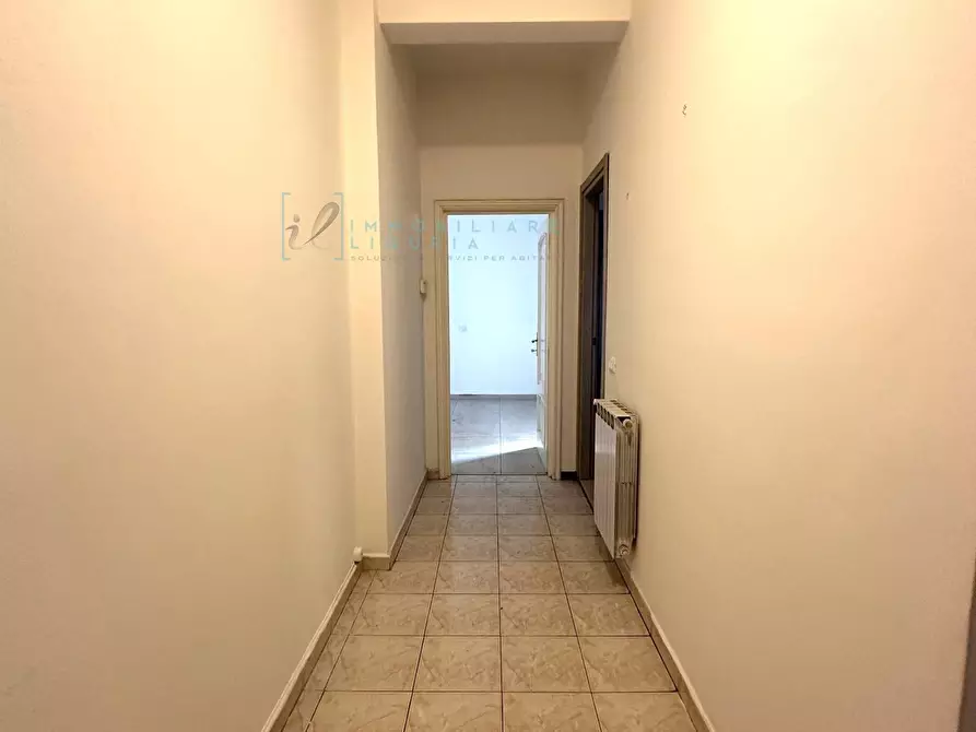 Immagine 20 di Appartamento in vendita  in Via Paccini a Albenga