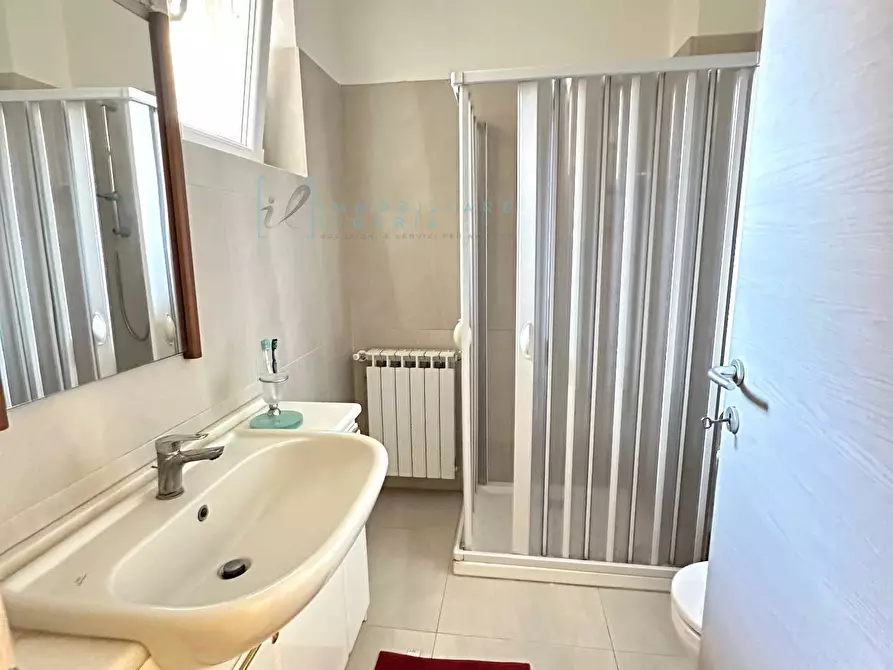 Immagine 13 di Appartamento in vendita  in Via Paccini a Albenga