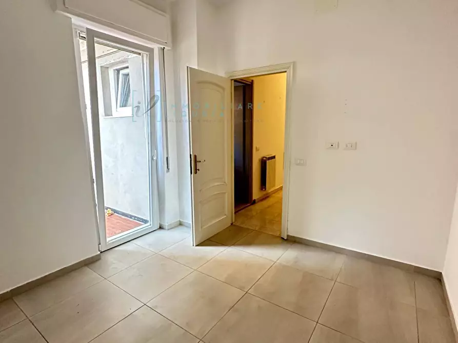 Immagine 7 di Appartamento in vendita  in Via Paccini a Albenga