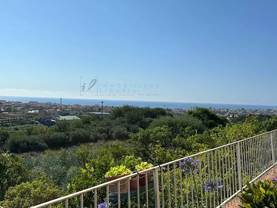 Immagine 7 di Casa semindipendente in vendita  in via capae a Boissano