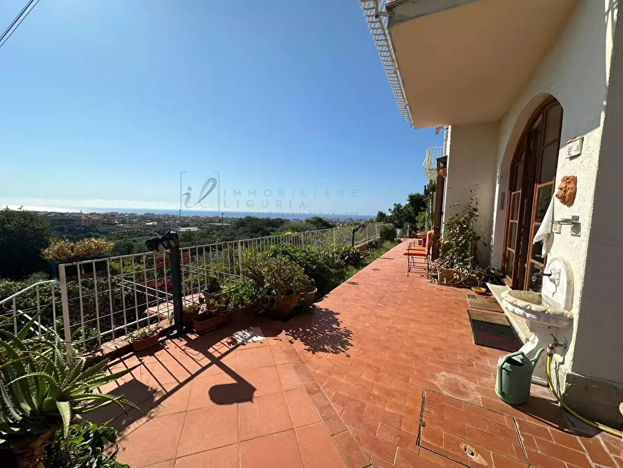 Immagine 2 di Casa semindipendente in vendita  in via capae a Boissano