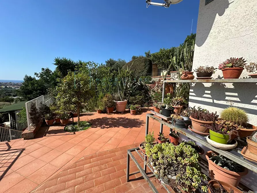 Immagine 11 di Casa semindipendente in vendita  in via capae a Boissano