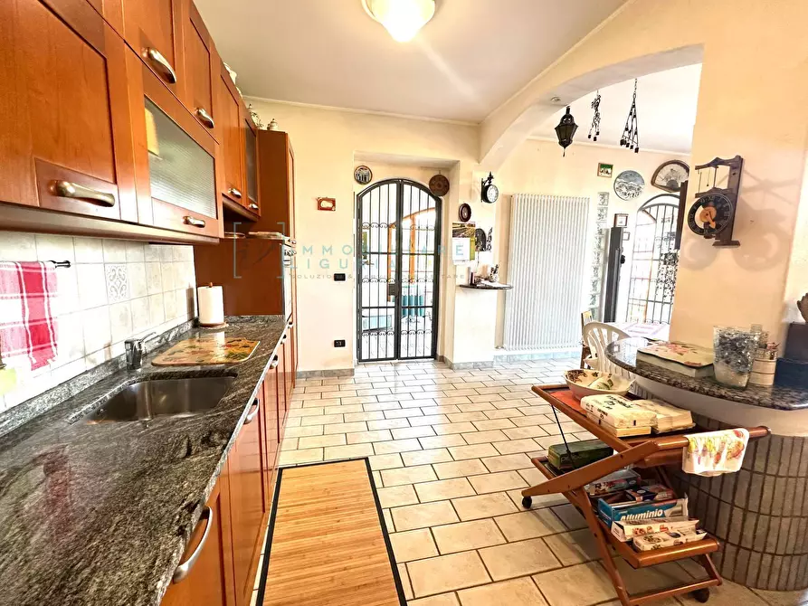 Immagine 34 di Casa semindipendente in vendita  in via capae a Boissano