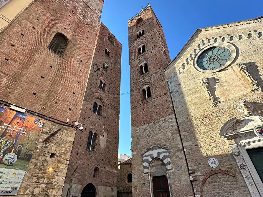 Immagine 36 di Appartamento in vendita  in Piazza Nenni a Albenga