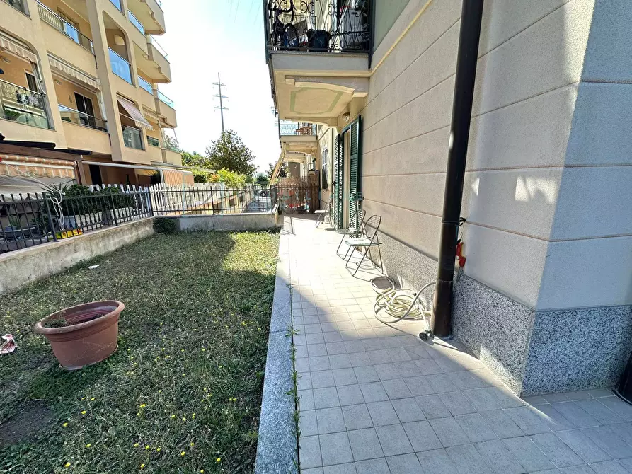 Immagine 31 di Appartamento in vendita  in Via della Costituzione a Albenga