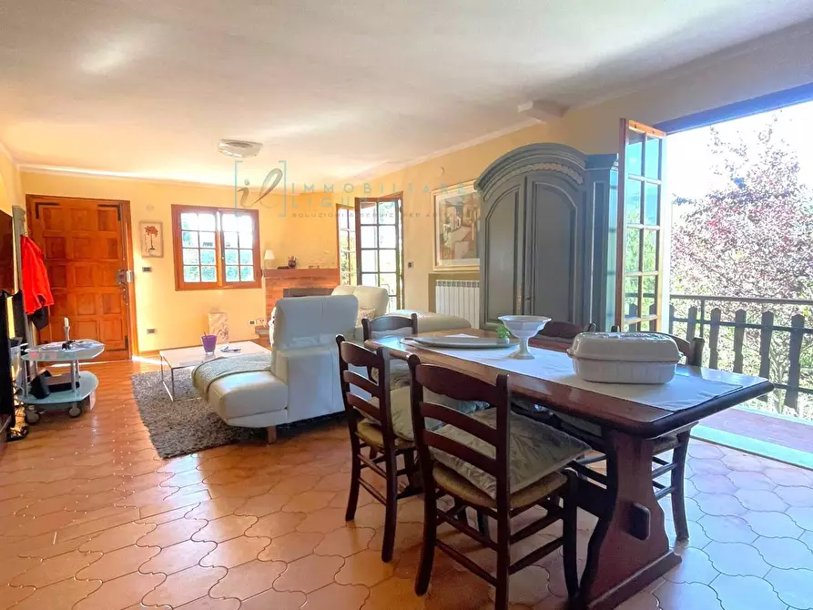 Immagine 9 di Villa in vendita  in Via Privata Rosso a Pornassio