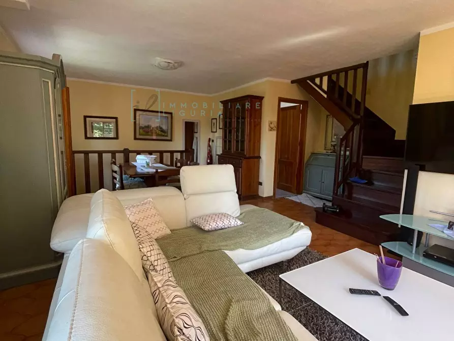 Immagine 6 di Villa in vendita  in Via Privata Rosso a Pornassio