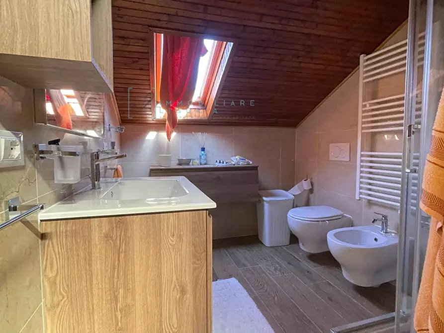 Immagine 15 di Villa in vendita  in Via Privata Rosso a Pornassio