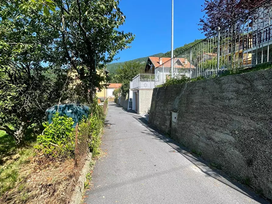 Immagine 32 di Villa in vendita  in Via Privata Rosso a Pornassio
