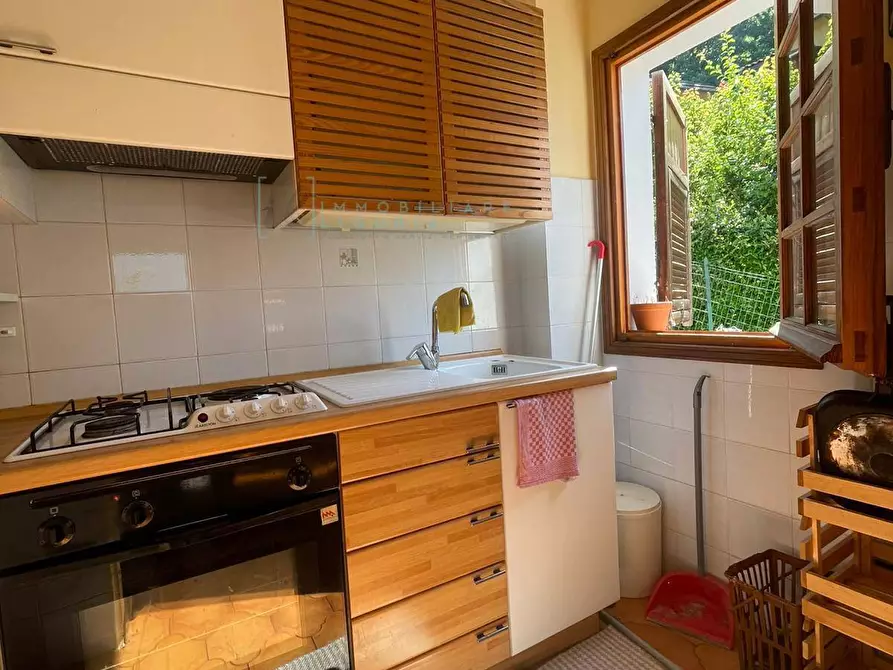 Immagine 12 di Villa in vendita  in Via Privata Rosso a Pornassio