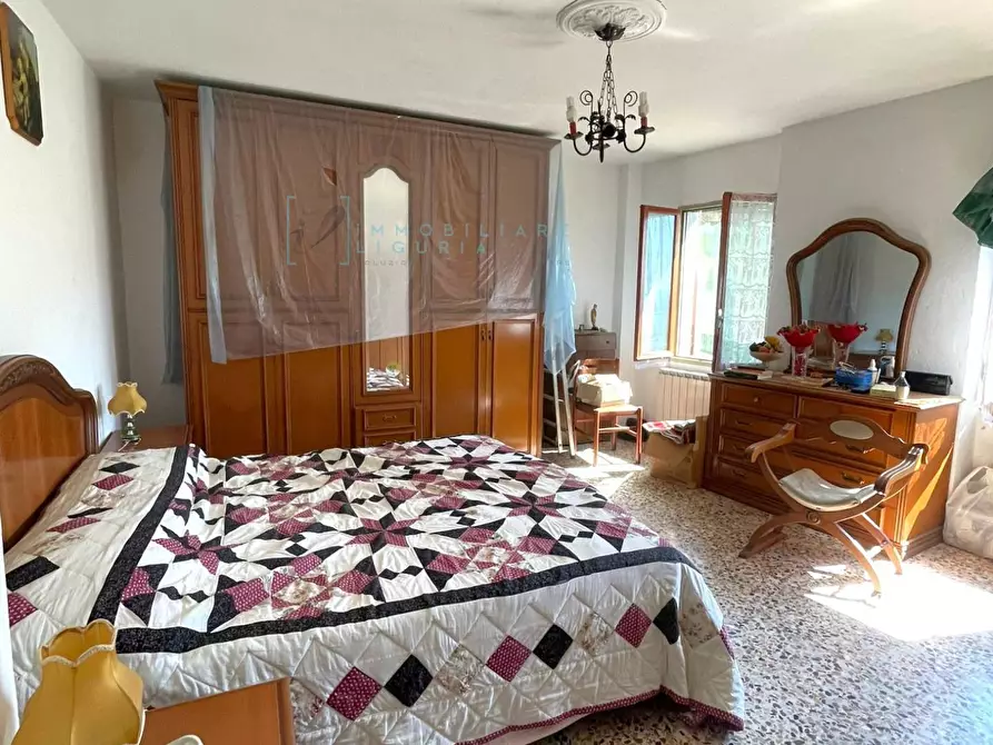 Immagine 11 di Rustico / casale in vendita  in Via Cavour a Cosio D'arroscia