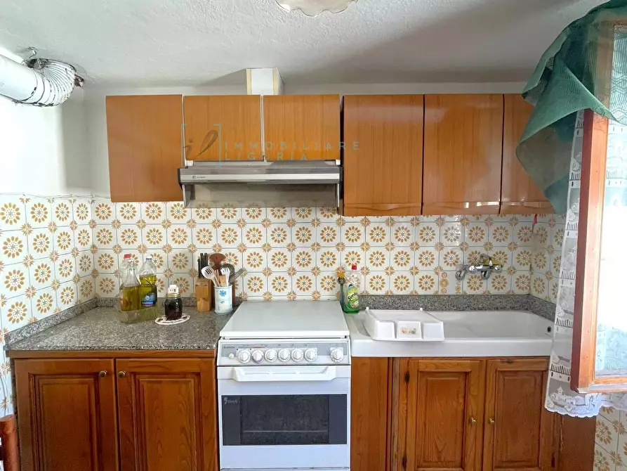 Immagine 6 di Rustico / casale in vendita  in Via Cavour a Cosio D'arroscia