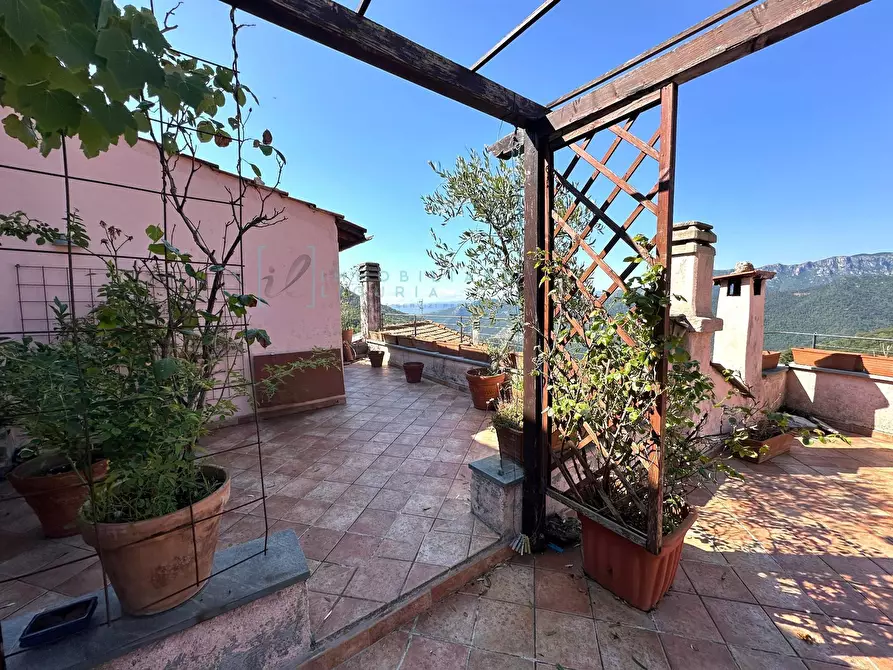 Immagine 34 di Rustico / casale in vendita  in Via Maggiore a Castelvecchio Di Rocca Barbena