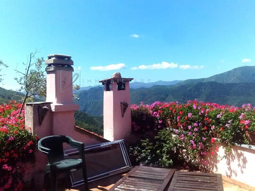 Immagine 48 di Rustico / casale in vendita  in Via Maggiore a Castelvecchio Di Rocca Barbena