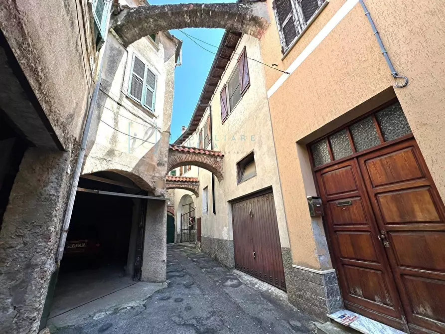 Immagine 9 di Casa indipendente in vendita  in Via San Bartolomeo lusignano a Albenga