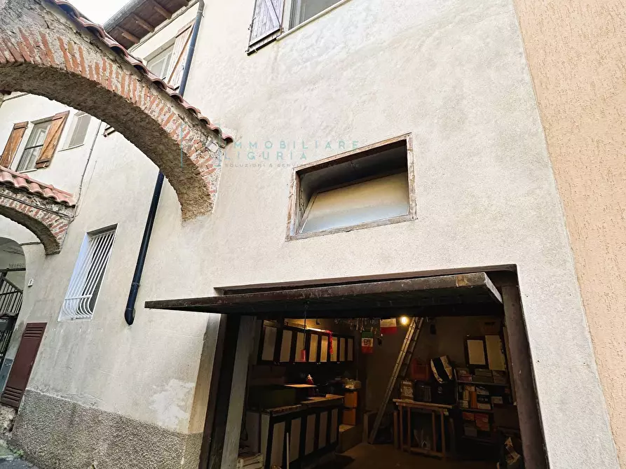 Immagine 35 di Casa indipendente in vendita  in Via San Bartolomeo lusignano a Albenga