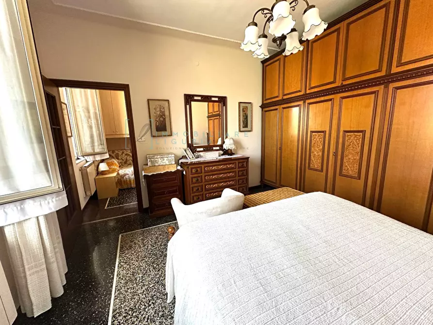 Immagine 19 di Appartamento in vendita  in via roma a Albenga