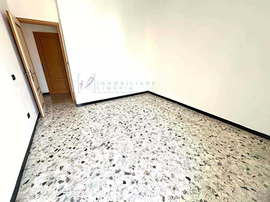 Immagine 12 di Appartamento in vendita  in Via Dalmazia a Albenga