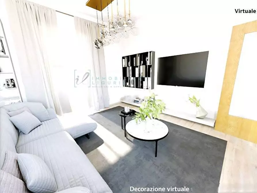 Immagine 5 di Appartamento in vendita  in Piazza Nenni a Albenga