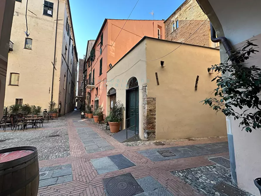 Immagine 53 di Appartamento in vendita  in piazza rossi a Albenga