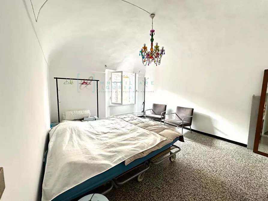 Immagine 26 di Appartamento in vendita  in Piazza San Domenico a Albenga
