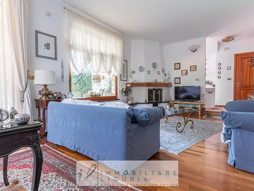 Immagine 12 di Villa in vendita  in via crociata a Cisano Sul Neva