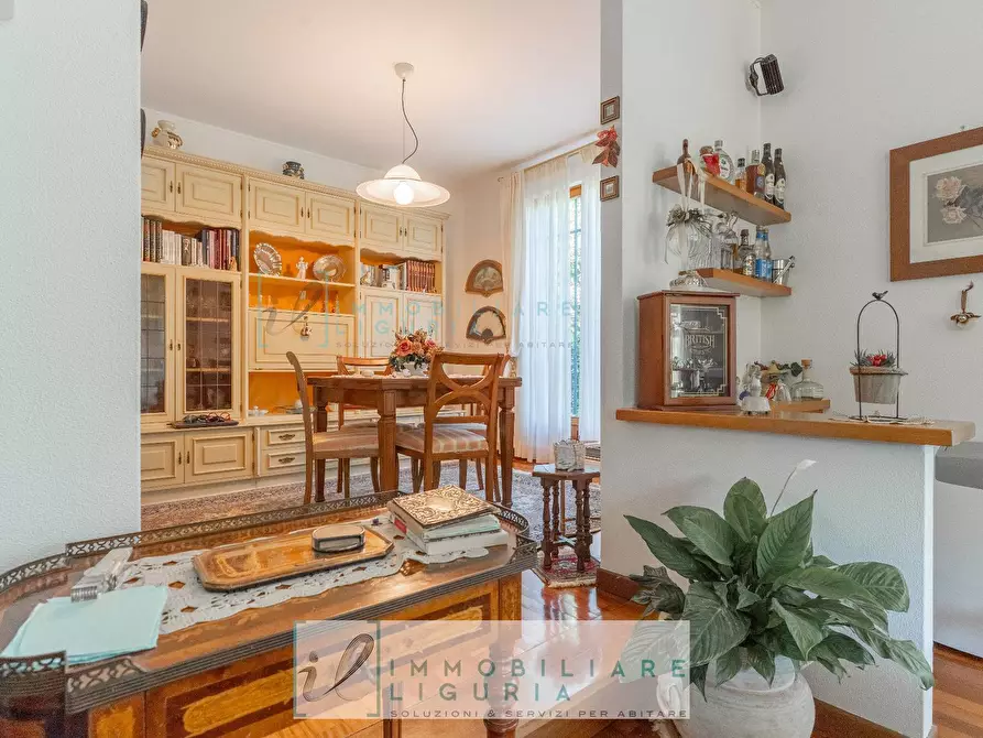 Immagine 16 di Villa in vendita  in via crociata a Cisano Sul Neva