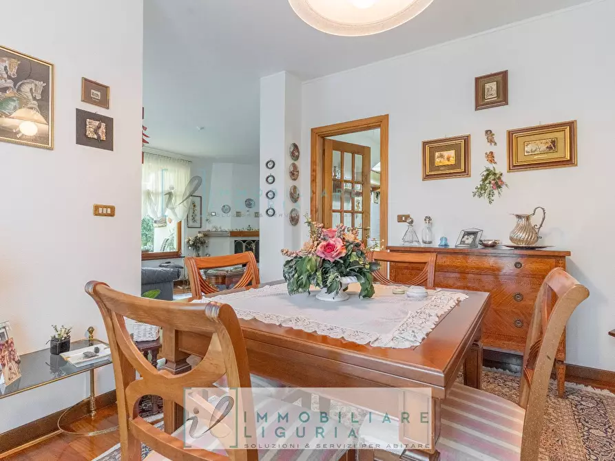 Immagine 17 di Villa in vendita  in via crociata a Cisano Sul Neva