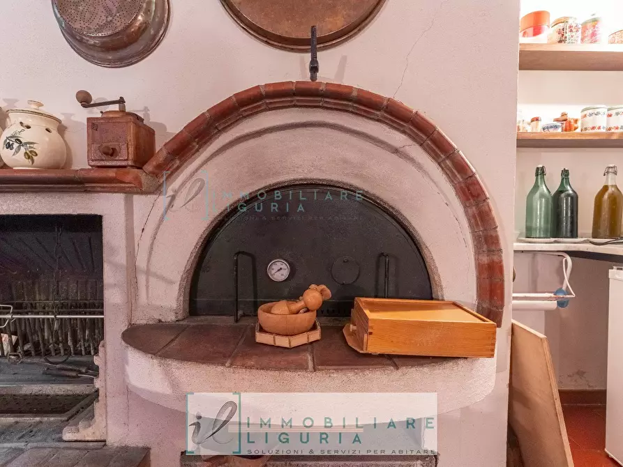 Immagine 39 di Villa in vendita  in via crociata a Cisano Sul Neva