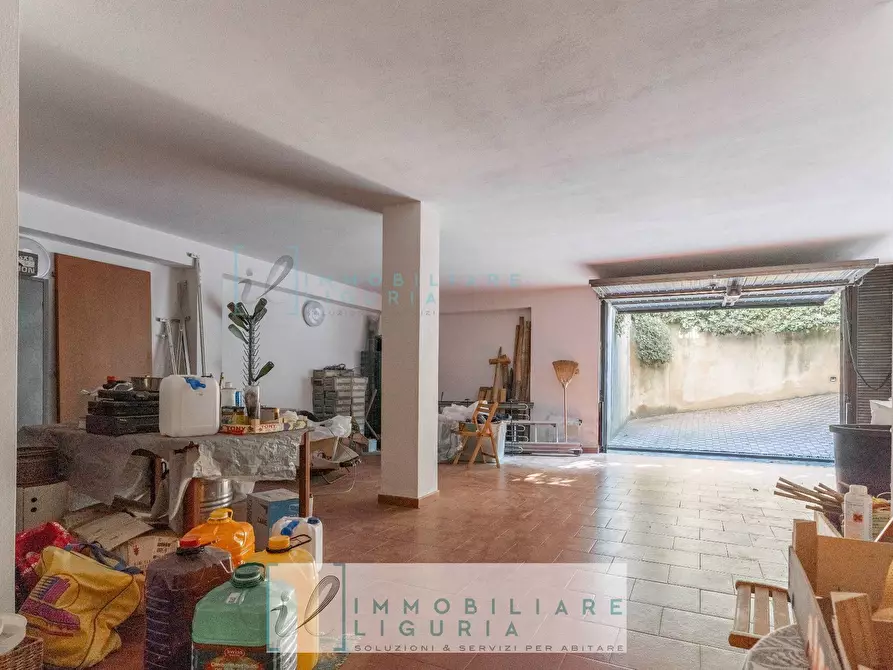 Immagine 47 di Villa in vendita  in via crociata a Cisano Sul Neva