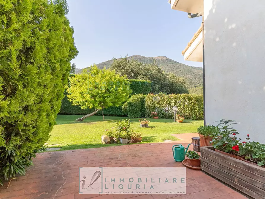 Immagine 58 di Villa in vendita  in via crociata a Cisano Sul Neva