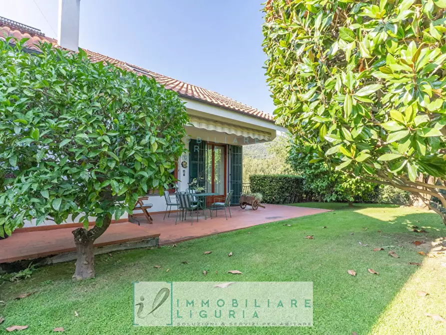 Immagine 62 di Villa in vendita  in via crociata a Cisano Sul Neva