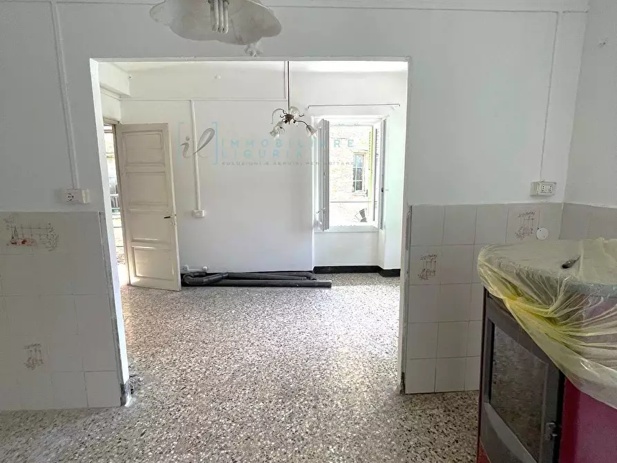 Immagine 4 di Rustico / casale in vendita  in Piazza Vittorio Emanuele a Borghetto D'arroscia