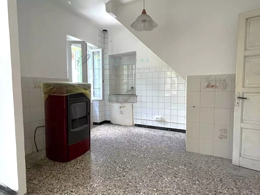Immagine 6 di Rustico / casale in vendita  in Piazza Vittorio Emanuele a Borghetto D'arroscia