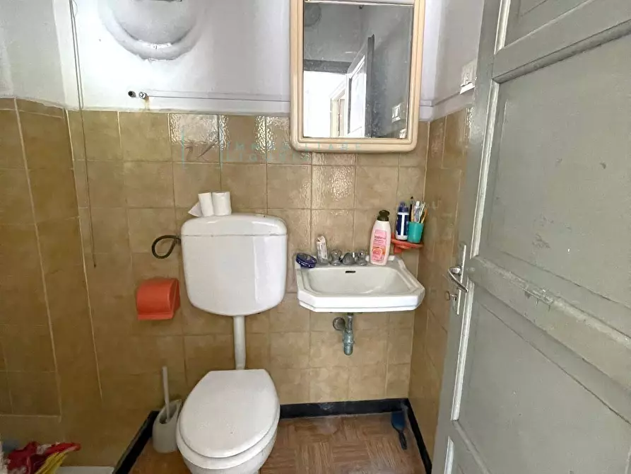 Immagine 20 di Rustico / casale in vendita  in Piazza Vittorio Emanuele a Borghetto D'arroscia