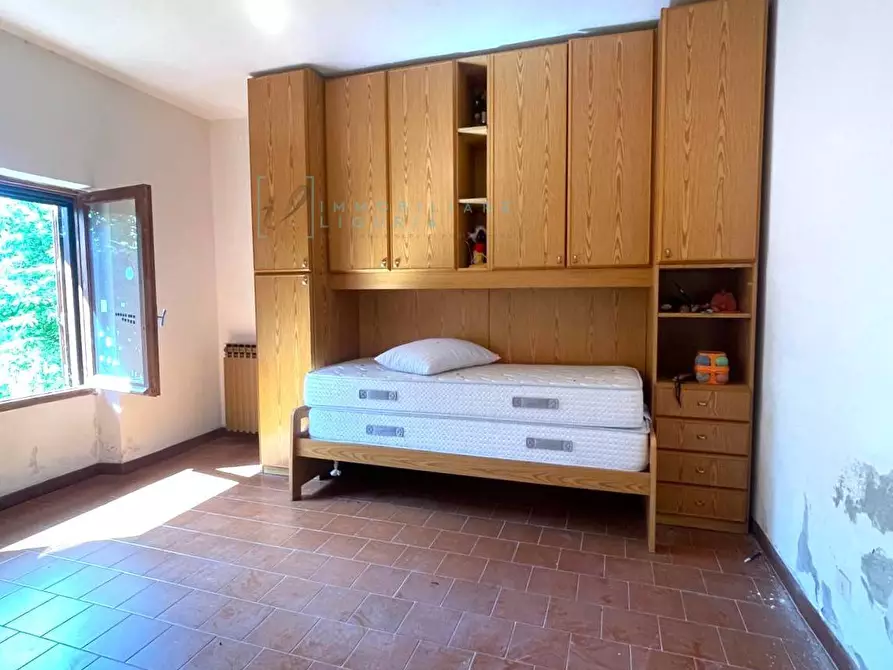 Immagine 16 di Casa indipendente in vendita  in Via San Bernardo a Mendatica