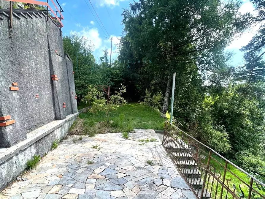 Immagine 27 di Casa indipendente in vendita  in Via San Bernardo a Mendatica