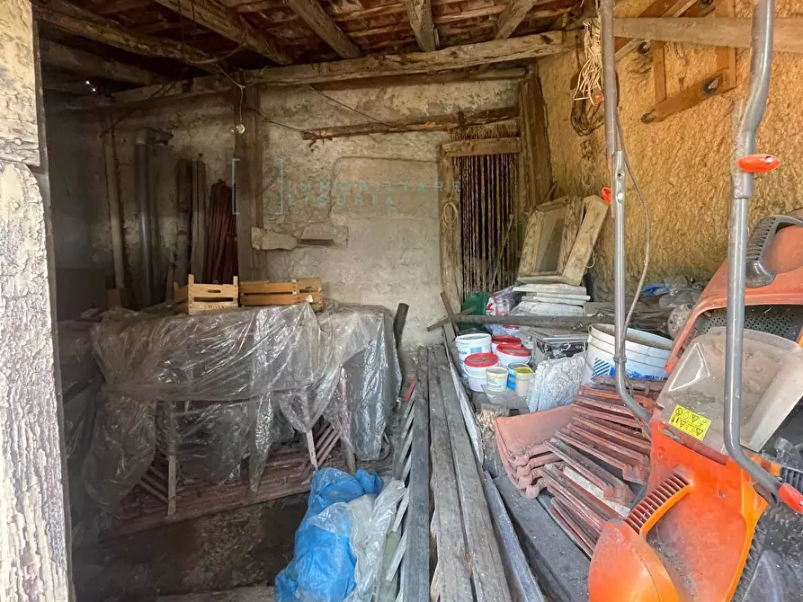 Immagine 9 di Rustico / casale in vendita  a Armo