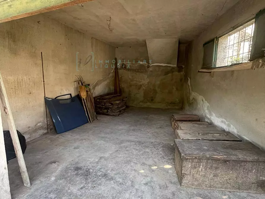 Immagine 11 di Locale commerciale in vendita  in Via Gavenola a Borghetto D'arroscia