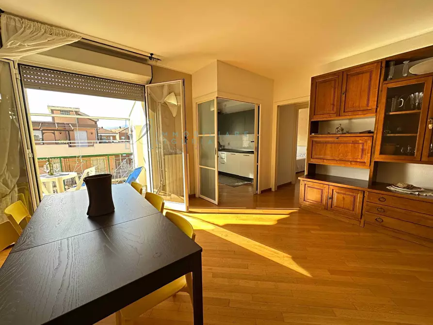Immagine 8 di Appartamento in vendita  in Via Nino Bixio a Albenga